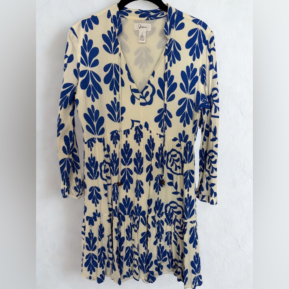 Japna Boutique Style Blue‎ and White Tie Front Dress Size Small